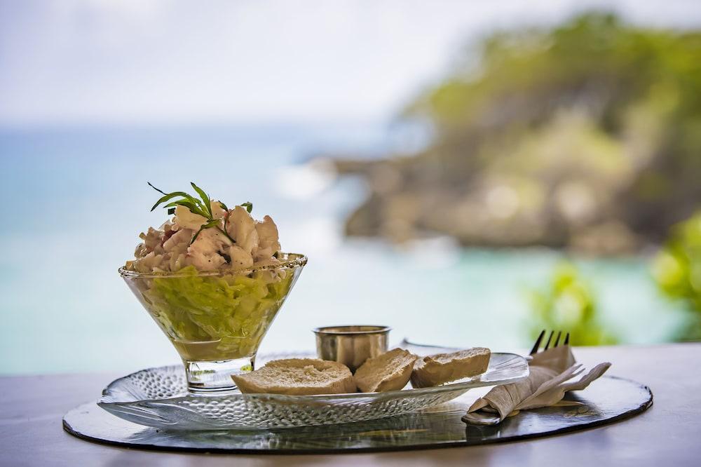 Hotel Restaurant Cyvadier Plage Жакмель Экстерьер фото