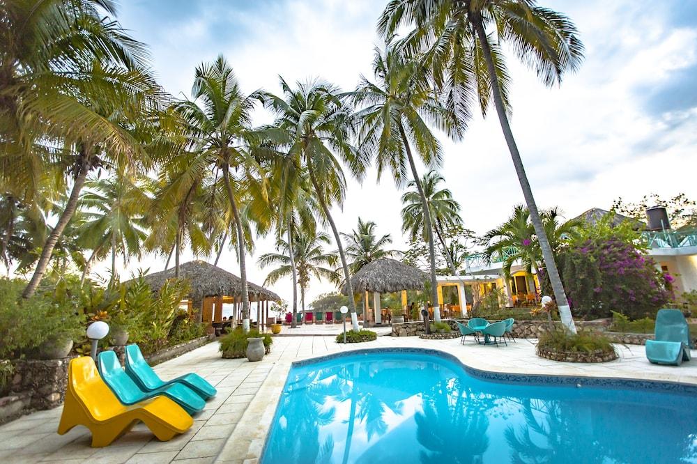 Hotel Restaurant Cyvadier Plage Жакмель Экстерьер фото