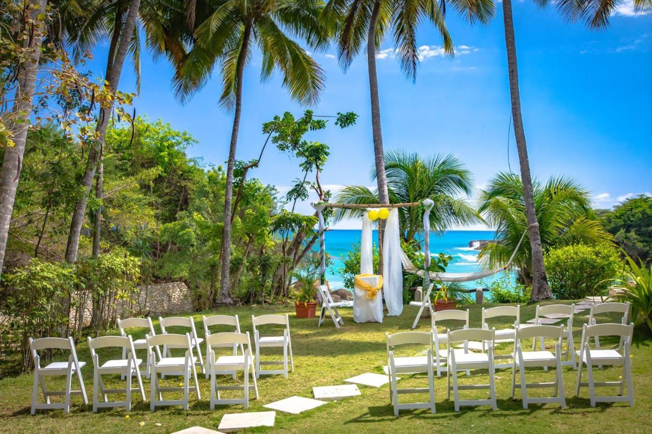 Hotel Restaurant Cyvadier Plage Жакмель Экстерьер фото